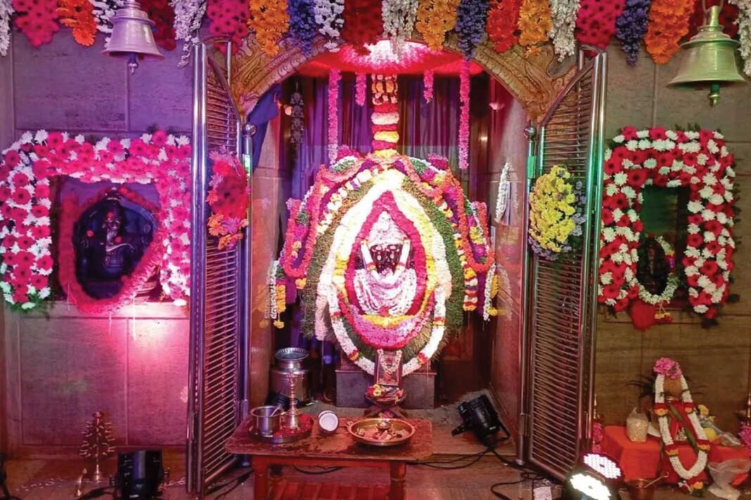 Sidlaghatta Dwimukha Ganapathi Temple Theft