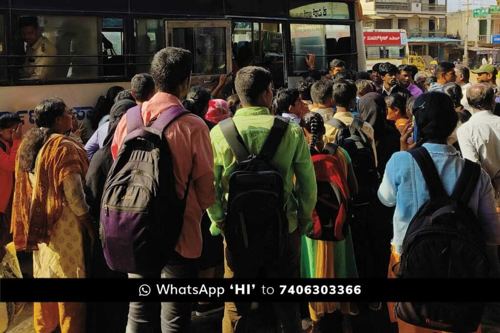 Large number of Students waiting for KSRTC Bus