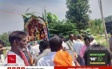 ಮಹರ್ಷಿ ವಾಲ್ಮೀಕಿ ಜಯಂತಿ: ಗ್ರಾಮದ ಹೆಬ್ಬಾಗಿಲಲ್ಲಿ ಕಲ್ಲಿನ ಪ್ರತಿಮೆ ಪ್ರತಿಷ್ಠಾಪನೆ